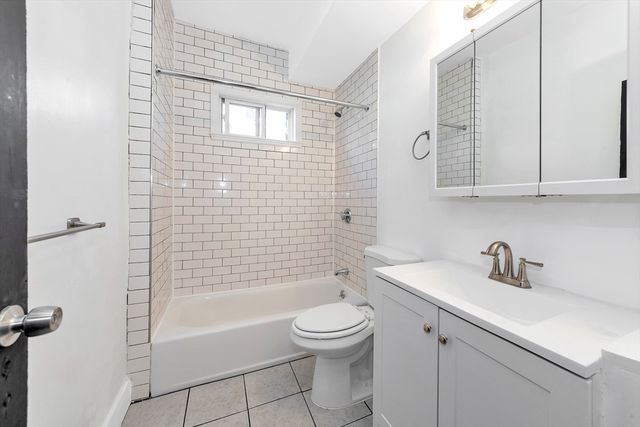18 Peverell St, Boston, MA 02125