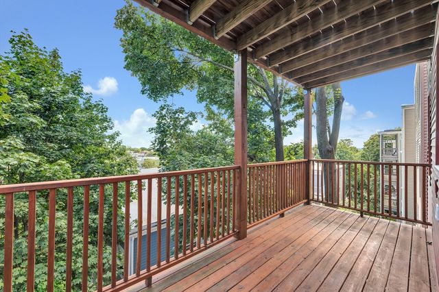 18 Peverell St, Boston, MA 02125