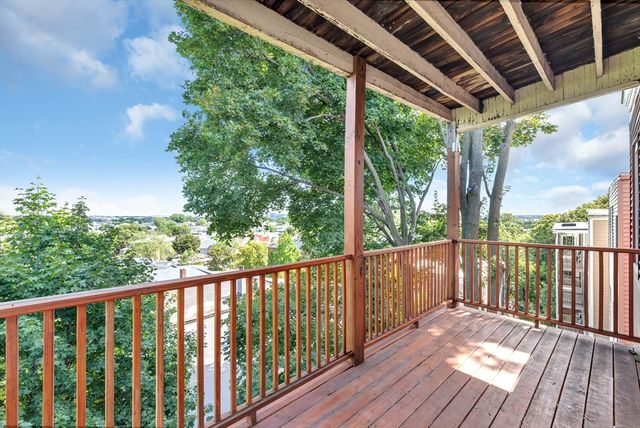 18 Peverell St, Boston, MA 02125