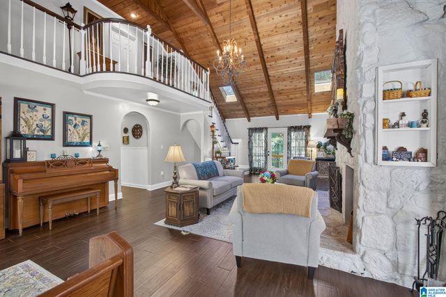 701 COUNTY ROAD 391, Clanton, AL 35045
