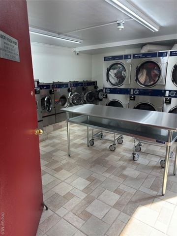 16420 Highland Avenue 7V, Jamaica, NY 11432