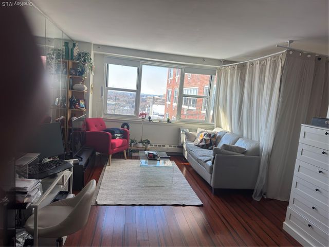 16420 Highland Avenue 7V, Jamaica, NY 11432