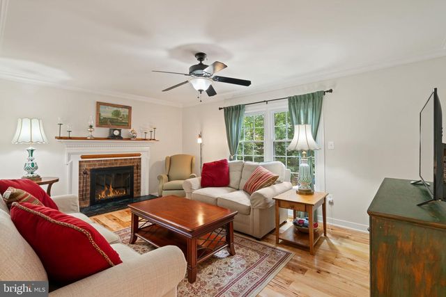 11844 ANTIETAM RD, Woodbridge, VA 22192