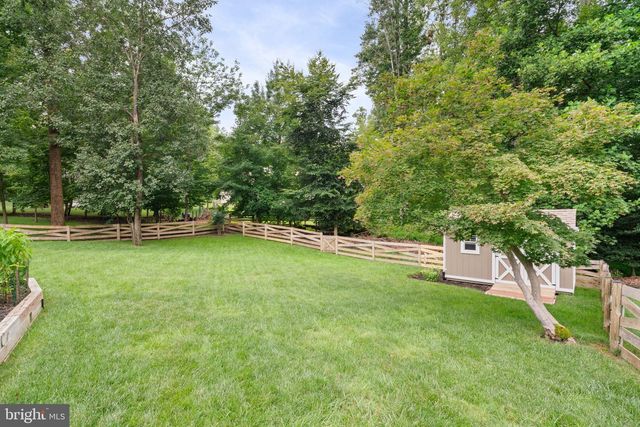 11844 ANTIETAM RD, Woodbridge, VA 22192