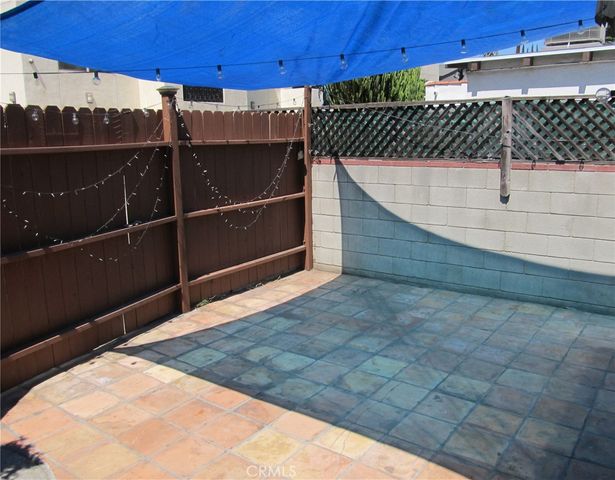 11217 La Maida Street, North Hollywood, CA 91601