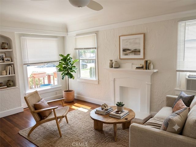 11217 La Maida Street, North Hollywood, CA 91601