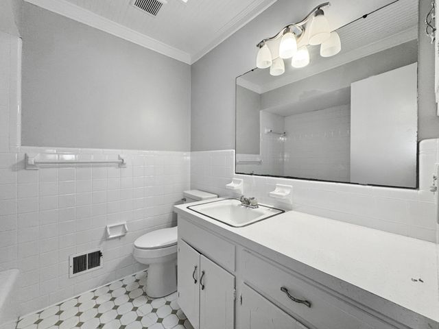 4343 Helene Drive, North Charleston, SC 29418