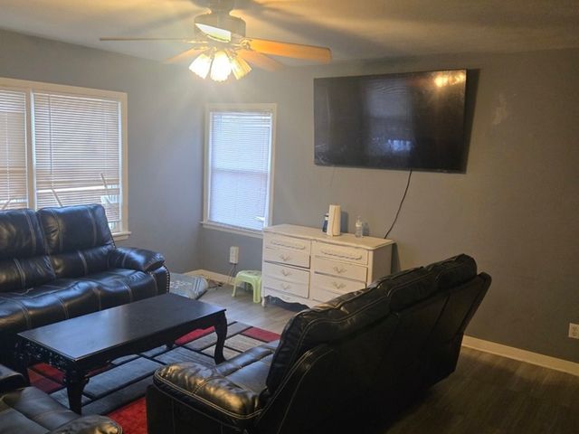 3912 12th Street, Rock Island, IL 61201