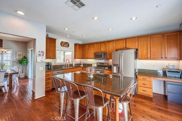 4939 Plumtree Court, Riverside, CA 92504