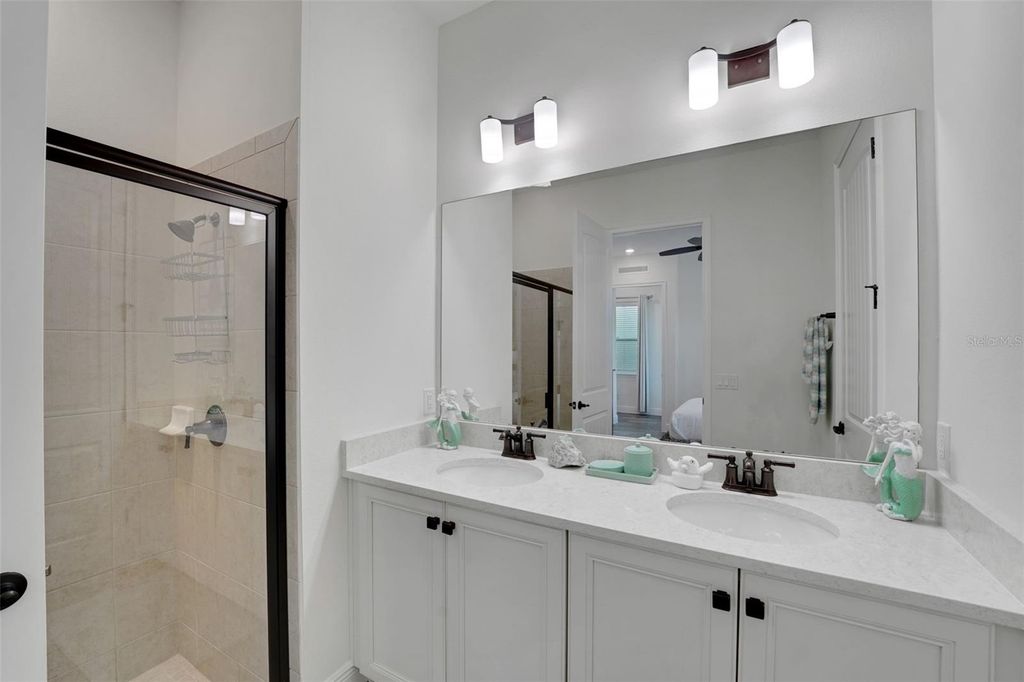 Image 26 of property listing at 2968 SALTED RIM ROAD, Kissimmee, FL 34747