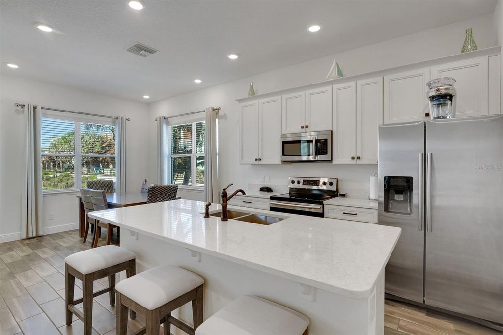 Image 7 of property listing at 2968 SALTED RIM ROAD, Kissimmee, FL 34747