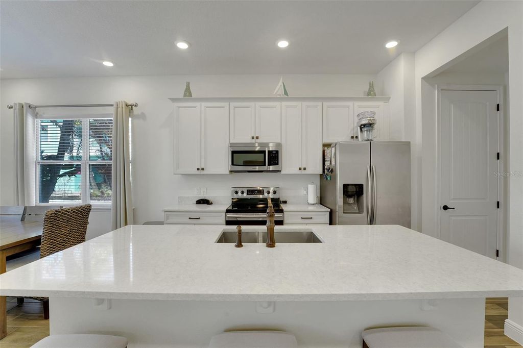 Image 8 of property listing at 2968 SALTED RIM ROAD, Kissimmee, FL 34747