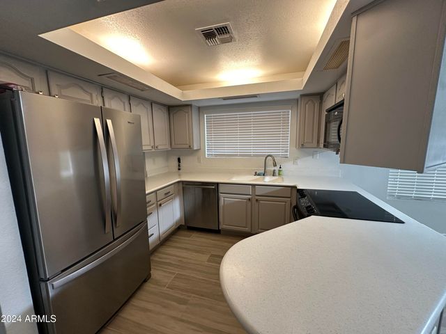 5756 W DEL RIO Street, Chandler, AZ 85226