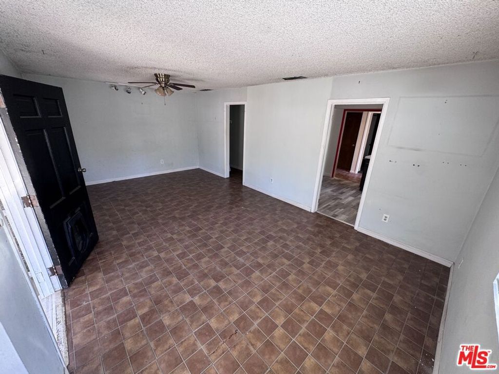 8412 Fenwick Street, Sunland, CA 91040 — photo 4