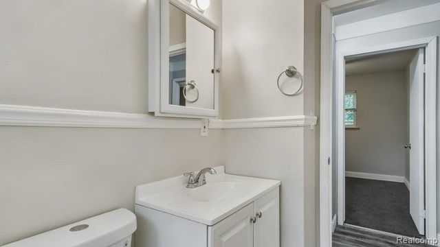 8725 Packard Avenue, Warren, MI 48089