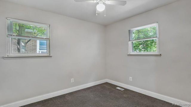 8725 Packard Avenue, Warren, MI 48089