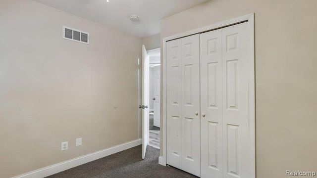 8725 Packard Avenue, Warren, MI 48089