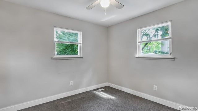 8725 Packard Avenue, Warren, MI 48089