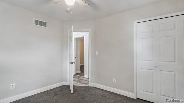 8725 Packard Avenue, Warren, MI 48089