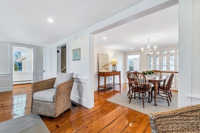 25 Riverside Dr, Harwich, MA 02671