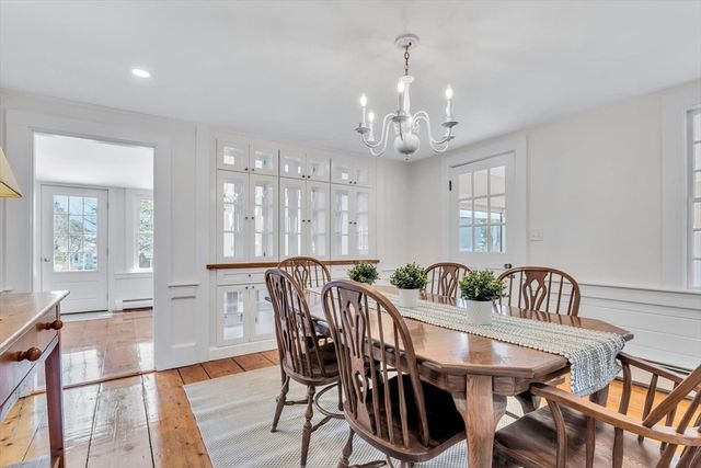 25 Riverside Dr, Harwich, MA 02671