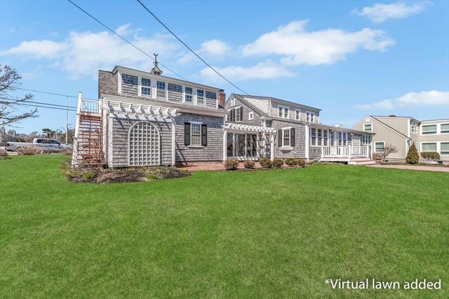 25 Riverside Dr, Harwich, MA 02671