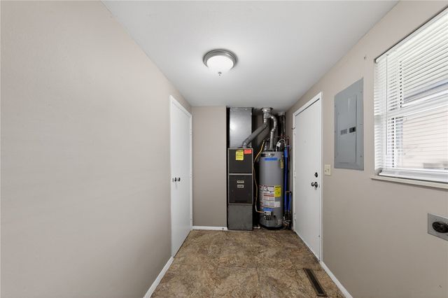 5862 Brandt Pike, Dayton, OH 45424