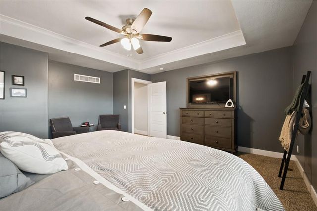904 Papaw Lane, Pleasant Hill, MO 64080
