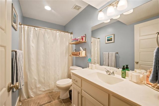 904 Papaw Lane, Pleasant Hill, MO 64080