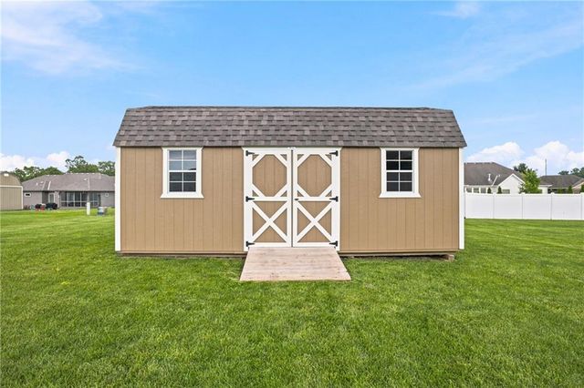 904 Papaw Lane, Pleasant Hill, MO 64080