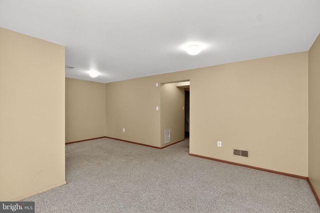 12682 CASTILE CT, Woodbridge, VA 22192