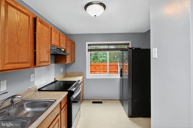 12682 CASTILE CT, Woodbridge, VA 22192