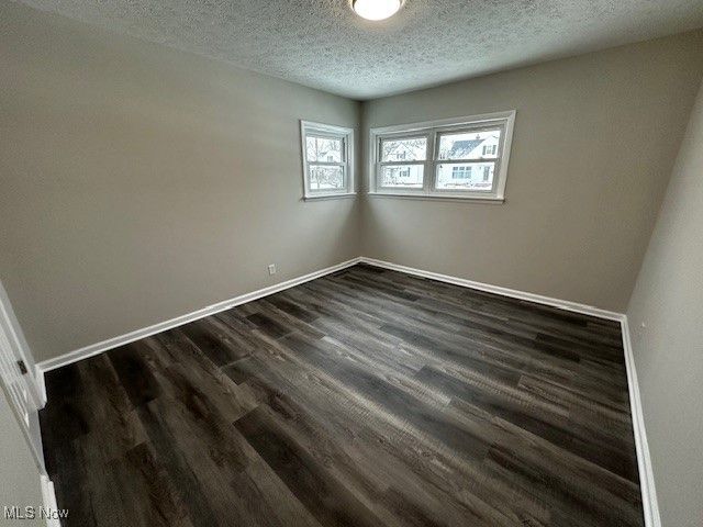 1697 Hawthorne Drive, Mayfield Heights, OH 44124