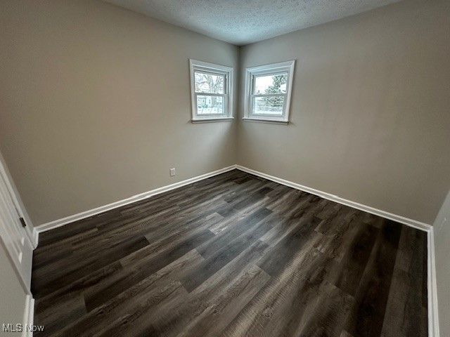 1697 Hawthorne Drive, Mayfield Heights, OH 44124