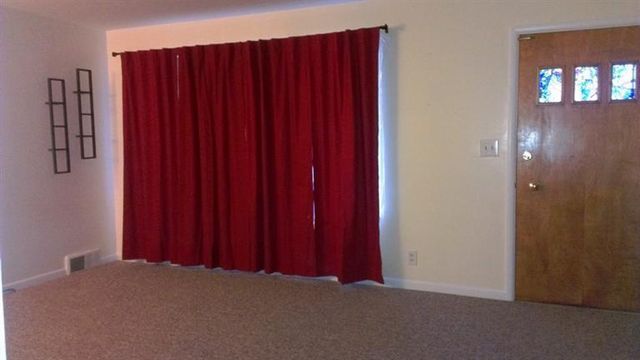 1640 Greenview Drive, Ann Arbor, MI 48103