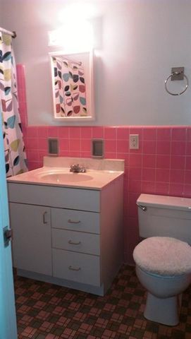 1640 Greenview Drive, Ann Arbor, MI 48103