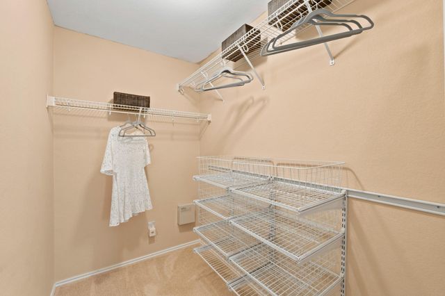 1900 Scofield Ridge PKWY 202, Austin, TX 78727
