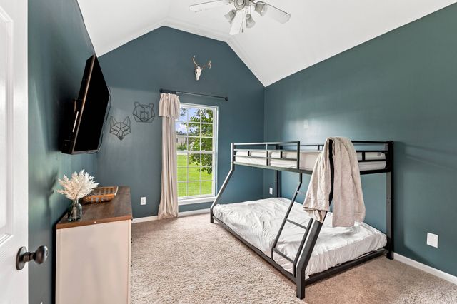 9389 Hi Lo Rd, Bon Aqua, TN 37025