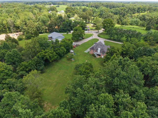 9389 Hi Lo Rd, Bon Aqua, TN 37025