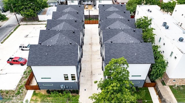 4707 Virginia Avenue 3, Dallas, TX 75204