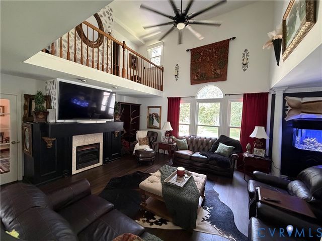 13720 Brandy Oaks Dr, Chesterfield, VA 23832