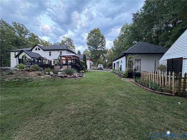 13720 Brandy Oaks Dr, Chesterfield, VA 23832