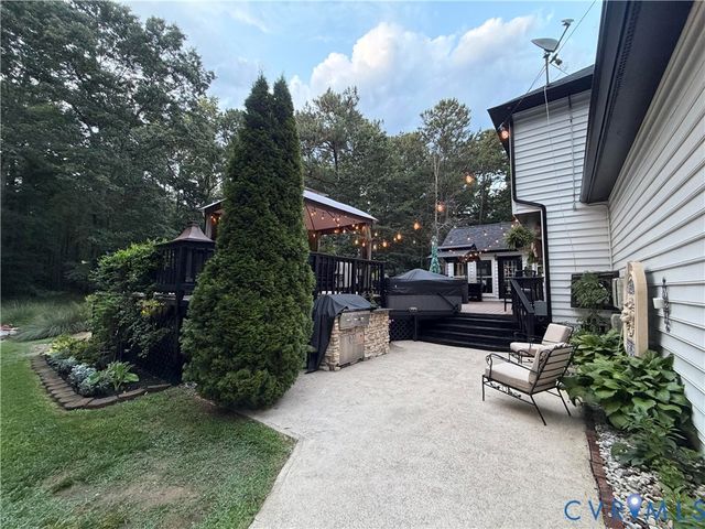 13720 Brandy Oaks Dr, Chesterfield, VA 23832
