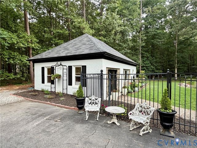 13720 Brandy Oaks Dr, Chesterfield, VA 23832