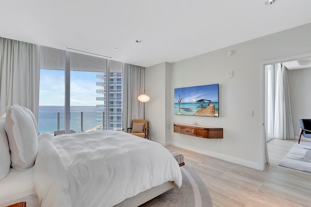 525 N Fort Lauderdale Beach Boulevard 1605, Fort Lauderdale, FL 33304