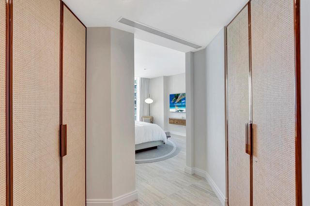 525 N Fort Lauderdale Beach Boulevard 1605, Fort Lauderdale, FL 33304