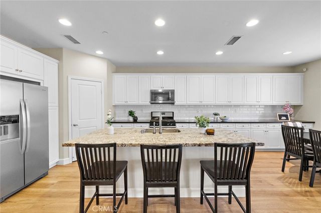 11514 Elderberry, Corona, CA 92883