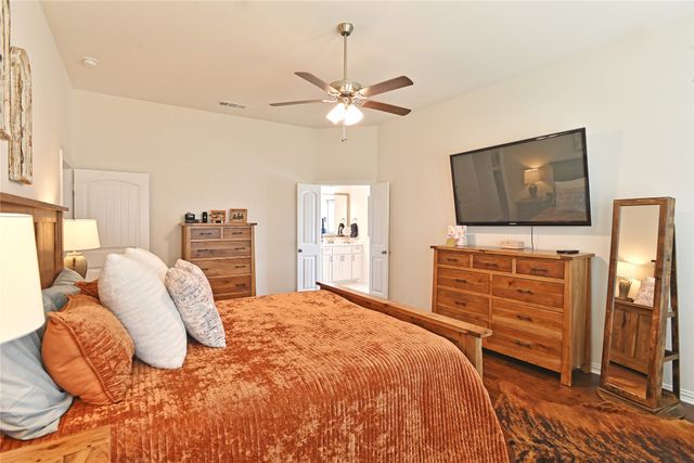 7409 Autumn Grove Lane, Ponder, TX 76259