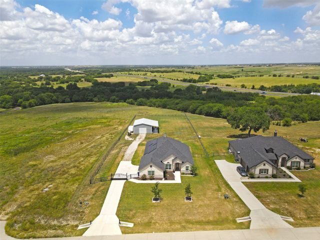 7409 Autumn Grove Lane, Ponder, TX 76259