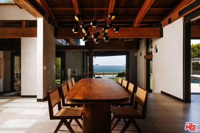 30464 Morning View Drive, Malibu, CA 90265